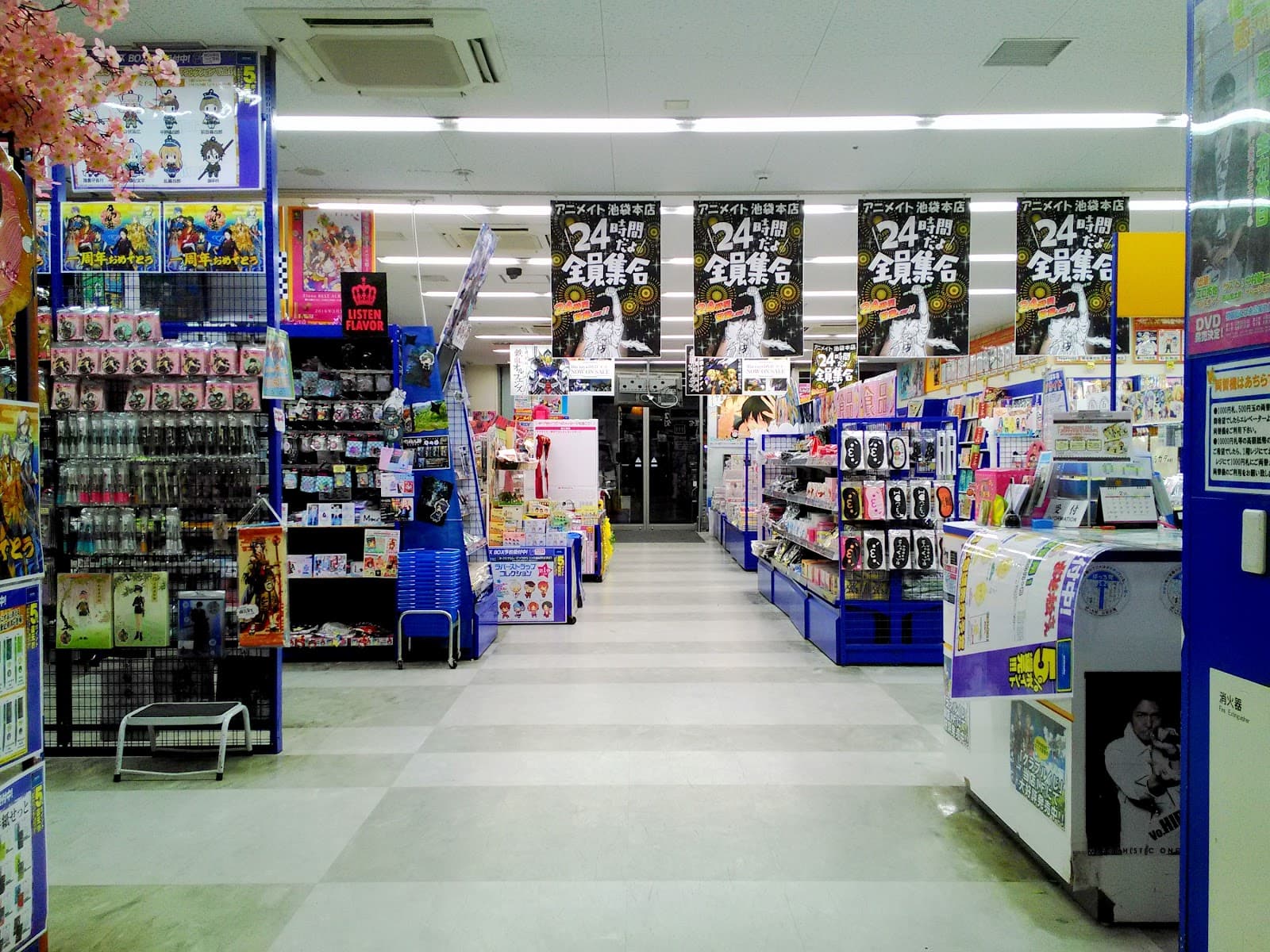 Animate Ikebukuro Honten — photo 2
