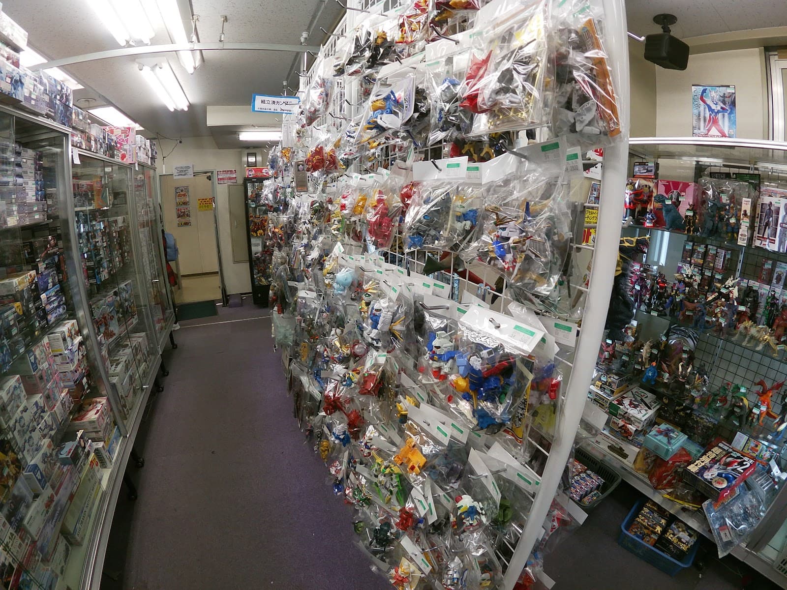 Akihabara Gachapon Kaikan — photo 5